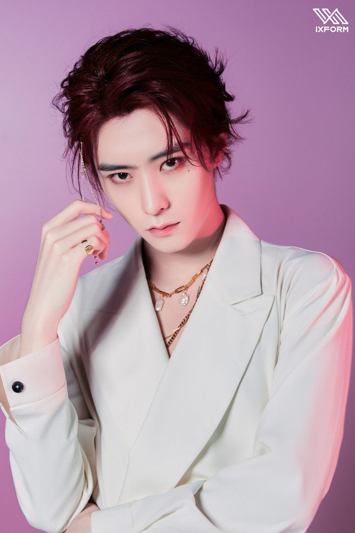 EP đầu tiên của IXFORM mới ra mắt trở thành hot search vì lí do hài hước này Ảnh 11