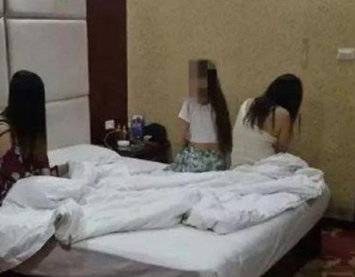 Bị 3 'quý bà' thay nhau cưỡng hiếp, nam sinh mất khả năng sinh dục hoàn toàn Ảnh 1