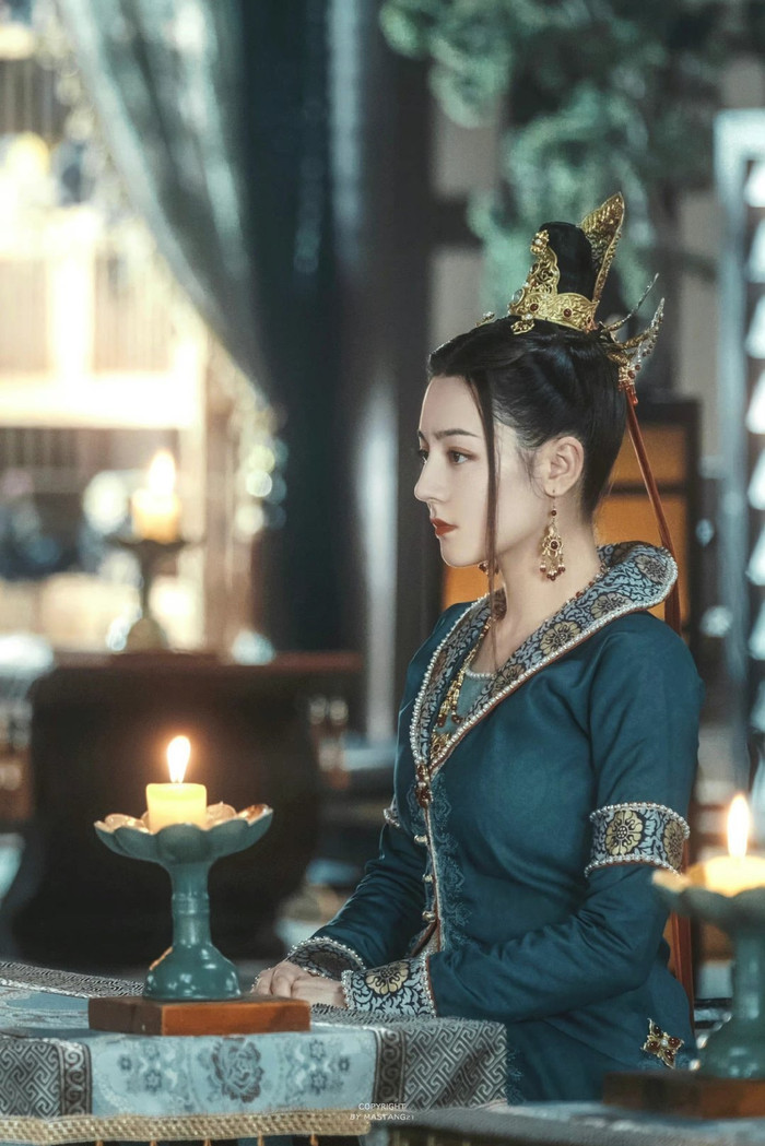 Địch Lệ Nhiệt Ba