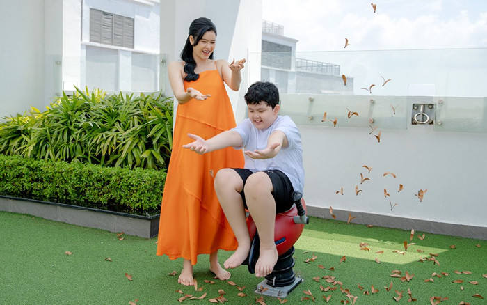 Gặp lại con trai sau 4 tháng dịch, Trương Quỳnh Anh dành trọn thời gian để làm việc này Ảnh 2