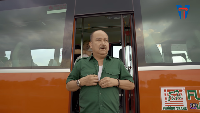 Lạc Hoàng Long 'quay xe' làm người lương thiện trong tập cuối 'Trời ơi! Tức muốn chết' Ảnh 20