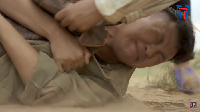 Lạc Hoàng Long 'quay xe' làm người lương thiện trong tập cuối 'Trời ơi! Tức muốn chết' Ảnh 17