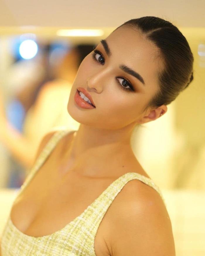 Mặc kệ bị chê thừa cân, Miss Universe Thái Lan khoe gương mặt đẹp ăn đứt 'team Châu Á' Ảnh 4