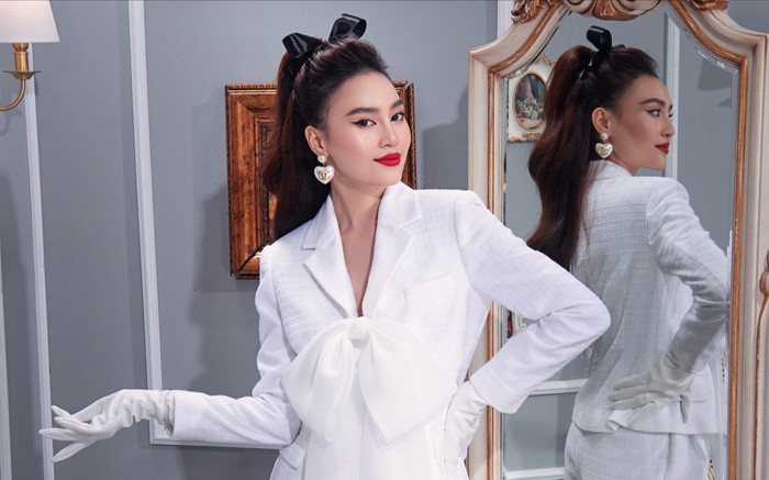 Ninh Dương Lan Ngọc hoá quý cô cùng loạt outfit ngọt như kẹo bông Ảnh 2