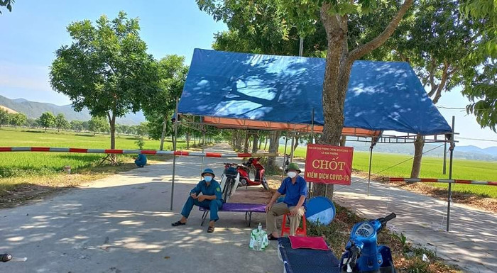 Chốt chặn xã Nghi Phương nơi xuất hiện ca bệnh phức tạp