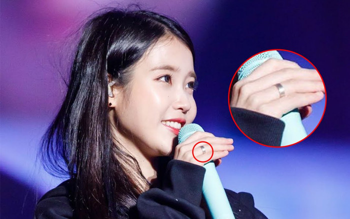 Phát hiện IU đeo nhẫn đôi, fan 'đoán già đoán non' về người tình của nữ ca sĩ Ảnh 2
