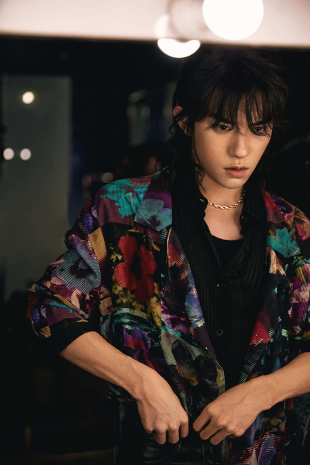 Dịch Dương Thiên Tỉ nhận mưa lời khen của các ca sĩ kì cựu khi làm điều này tại Đêm Cuồng Hoan 11/11 Ảnh 7