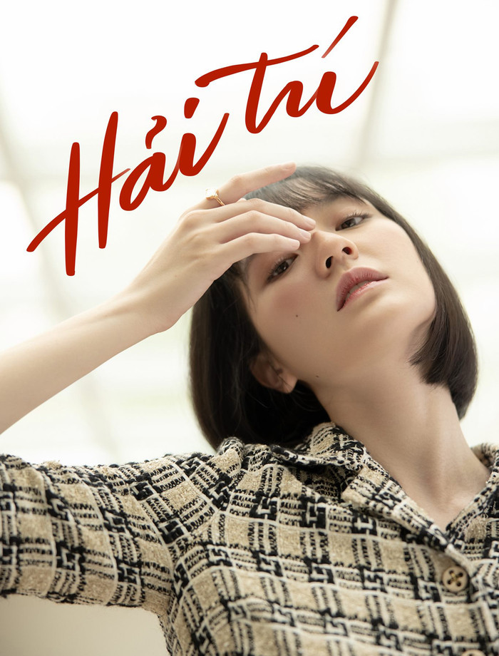 Bộ ảnh đầu tiên mang đúng concept nàng thơ thanh lịch