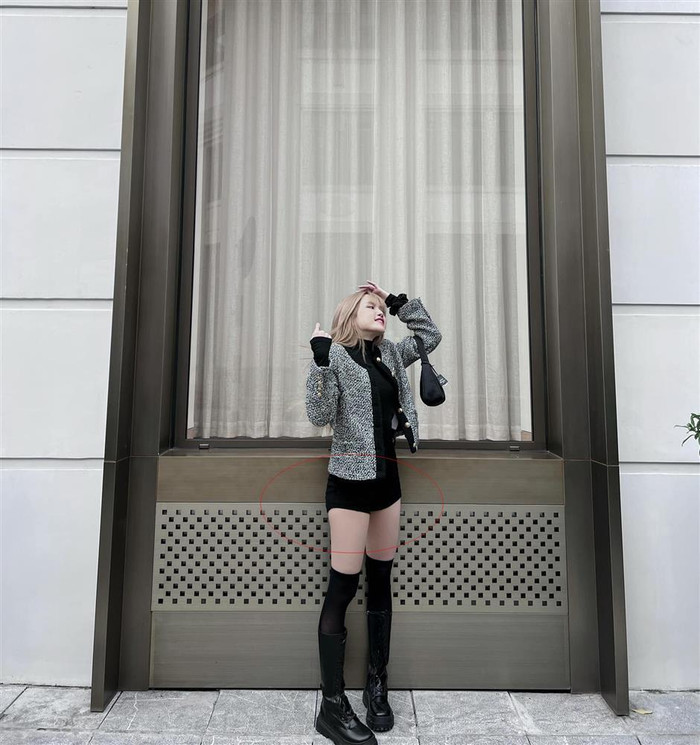 Chính vì những lẽ đó mà nhiều khán giả cho rằng Thiều Bảo Trâm đã sử dụng app chỉnh sửa quá đà để có được đôi chân dài thon thả. 