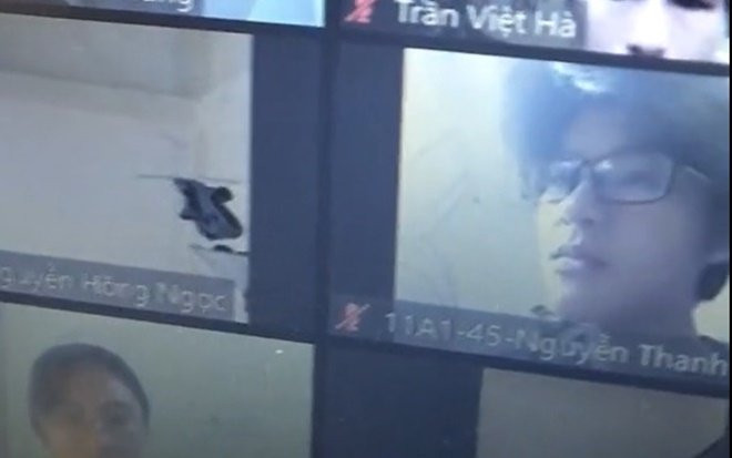 Nghe câu hỏi 'bạn nào chưa có người yêu' của cô giáo, phản ứng của nam sinh khiến ai nấy cũng cười lăn Ảnh 2