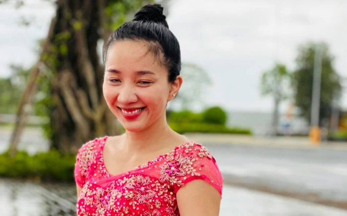 Lê Dương Bảo Lâm đăng bộ ảnh 'dìm hàng' bà xã nhân kỷ niệm ngày cưới Ảnh 2