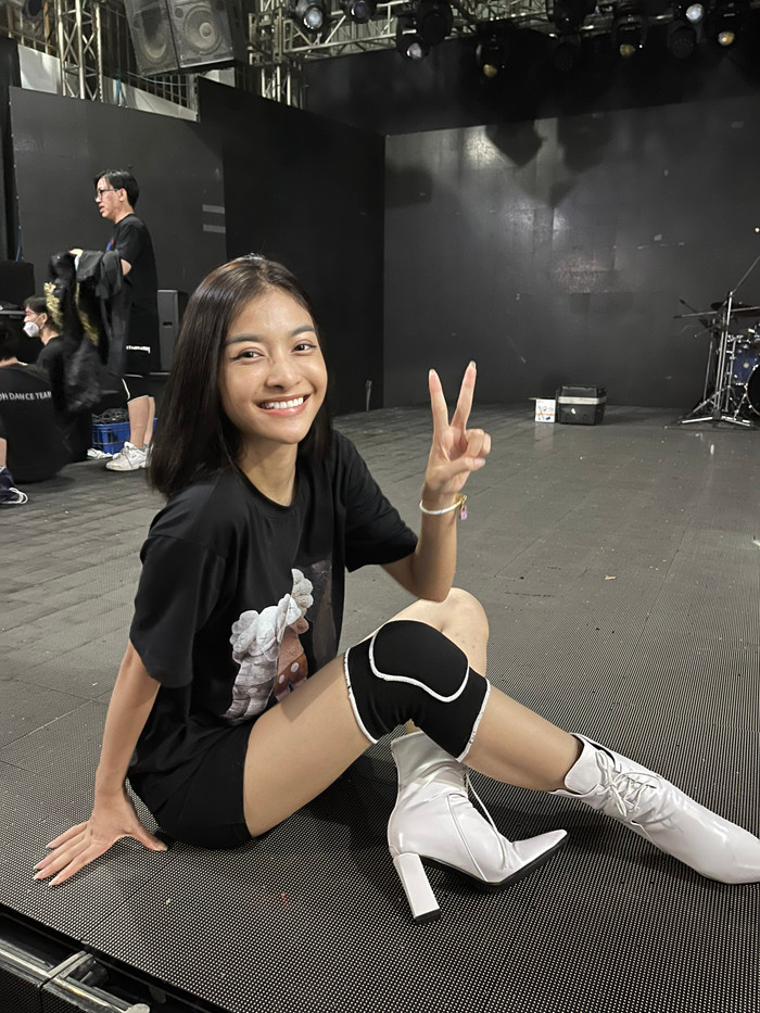 Lona Kiều Loan chăm chỉ luyện tập trước thềm chung kết 1 