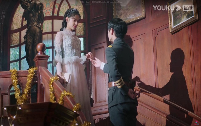 'Nhất kiến khuynh tâm' lên sóng: Khán giả hoảng hốt vì kỹ xảo rẻ tiền, gu thời trang khó hiểu! Ảnh 2