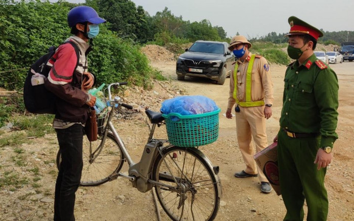 Thanh niên 25 tuổi đạp xe suốt 1 tháng, vượt 2.000km từ An Giang đến Tuyên Quang tránh dịch Ảnh 2