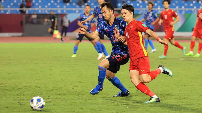 Tuyển Việt Nam có thể văng khỏi Top 100 trong bảng xếp hạng FIFA nếu thua Saudi Arabia ngày 16/11 tới.