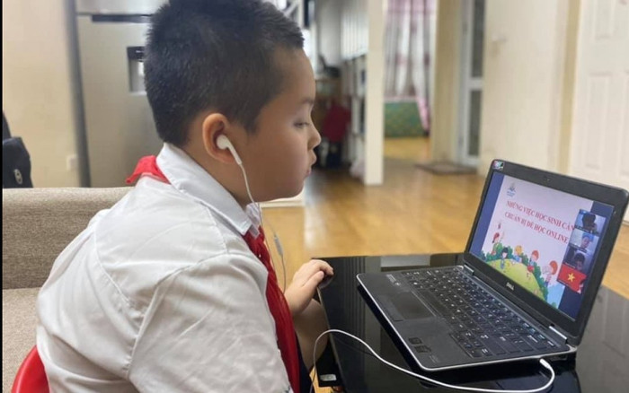 Lo con 'mất gốc' khi học online, phụ huynh chi tiền triệu học thêm Ảnh 2