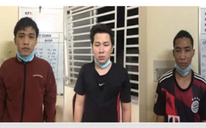 Mạo danh cảnh sát hình sự đi bắt kẻ mạo danh cảnh sát cơ động… cả nhóm bị bắt do gặp công an thật Ảnh 2