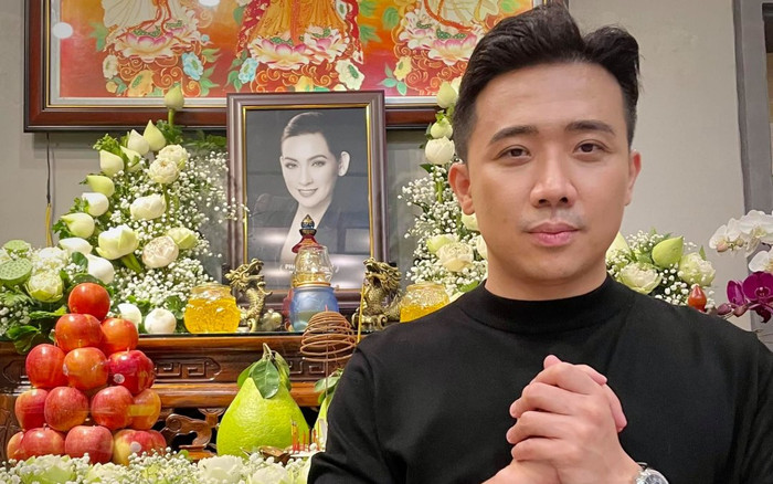 Trấn Thành đến nhà riêng viếng Phi Nhung, món quà và lời nhắn khiến dân mạng nghẹn ngào Ảnh 2