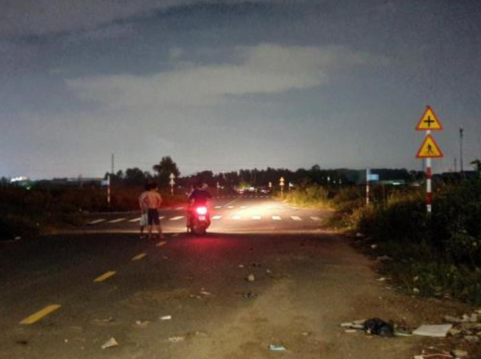 Hiện trường phát hiện thi thể nữ giới. Ảnh: Đất Việt