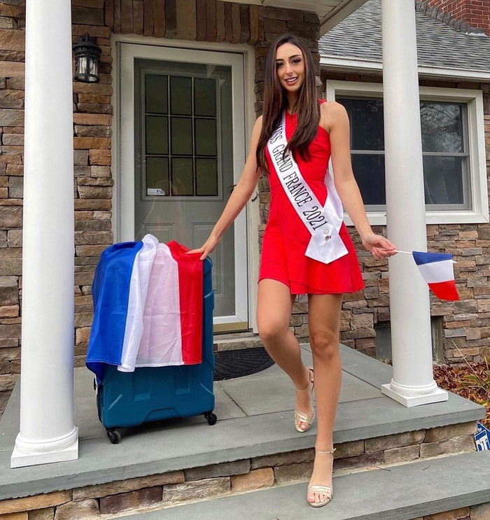 Đại diện Pháp.