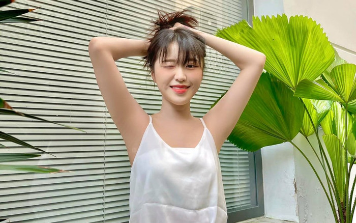 Han Sara viết tâm thư mừng sinh nhật: Đã có 20 năm chưa thực sự hoàn hảo, nỗ lực để tập trưởng thành Ảnh 2