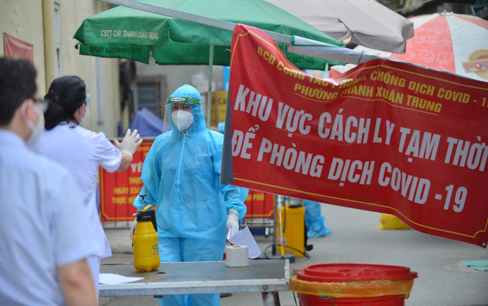 Hà Nội thêm ổ dịch Covid-19 mới, quận Ba Đình khẩn tìm người đến hiệu thuốc, nhà hàng Ảnh 2