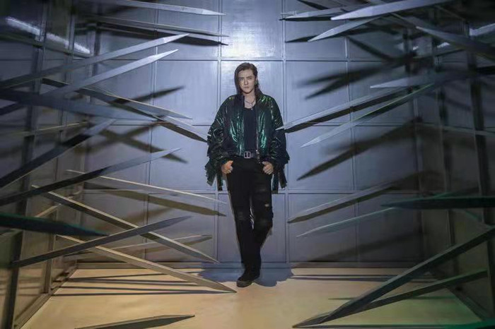 'Tra nam' La Chí Tường comeback bằng single mới, cư dân mạng phản ứng cực mạnh Ảnh 11