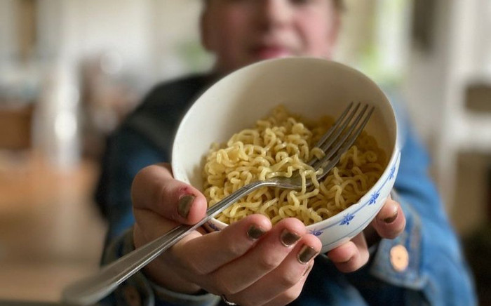 Cùng nhau ăn một tô mì gói, 3 chị em chết thảm sau 1 tiếng Ảnh 2