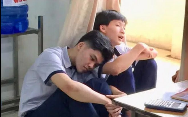 Viết đơn xin phép đi học muộn, nam sinh mang hết vốn liếng 'văn vở' của mình để thuyết phục thầy giáo Ảnh 2