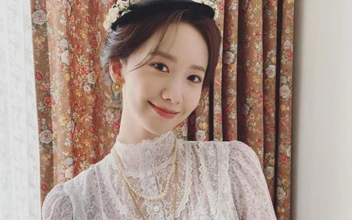 Bạn trai cũ Lee Seung Gi vừa hẹn hò tình mới, Yoona (SNSD) bất ngờ công khai mối quan hệ với 1 nam thần Ảnh 2