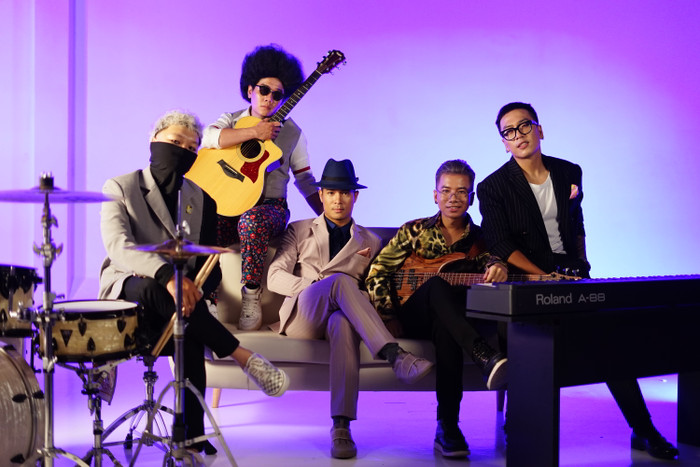 Trương Thế Vinh: 'Tôi muốn khán giả nhớ đến các sản phẩm nghệ thuật thay vì đời tư' Ảnh 5