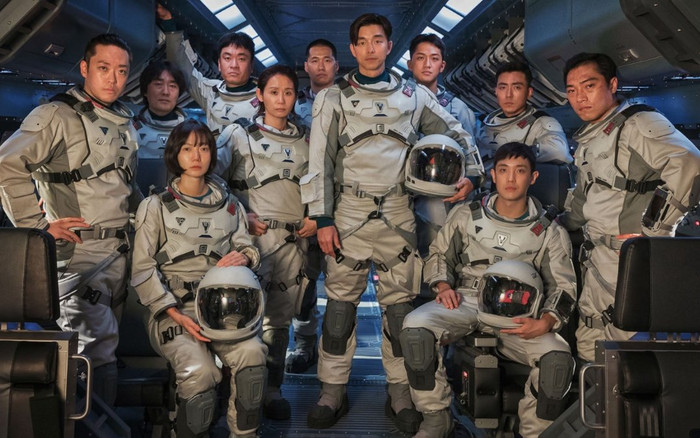 Phim 'The Silent Sea' của Gong Yoo ấn định ngày phát hành: 'Chú đa cấp' đã trở lại và lợi hại hơn xưa! Ảnh 2