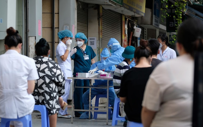 Hà Nội ghi nhận 286 ca mắc mới tại 28 quận huyện, trong đó có 98 ca cộng đồng Ảnh 2