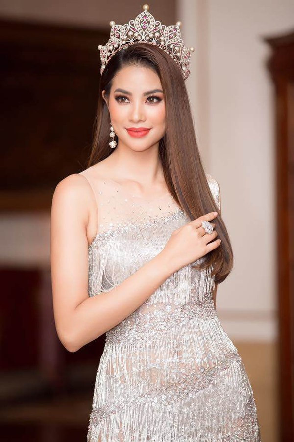 CEO Miss Universe Vietnam: Chưa thấy ai đẹp và thần thái hơn Phạm Hương Ảnh 1