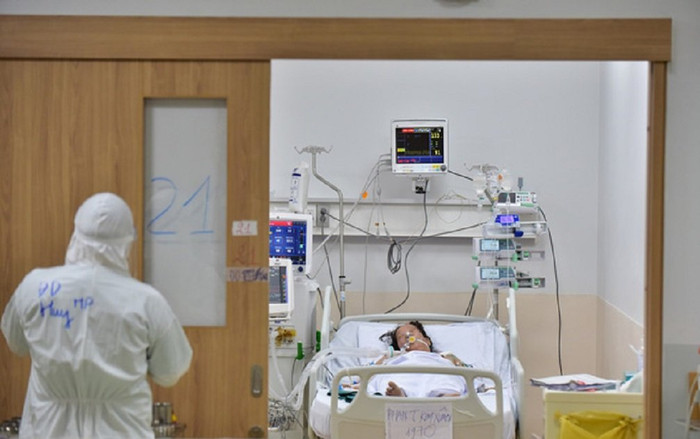 Ca Covid-19 nặng và tử vong tại TP.HCM có chiều hướng gia tăng, nhóm đối tượng nào dễ mắc nhất? Ảnh 2