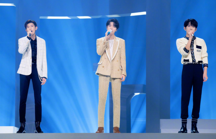 Gala Lễ hội mùa xuân Bắc Kinh: Tiêu Chiến và Vương Nhất Bác dự kiến ​​sẽ lại cùng đứng trên sân khấu? Ảnh 12