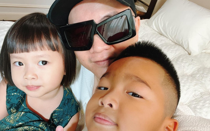 Bị nói nhận con nuôi để đào tạo cho đóng quảng cáo kiếm tiền, NTK Đỗ Mạnh Cường phản ứng ra sao? Ảnh 2