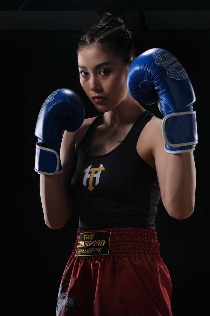 'Hotgirl bóng chuyền' Đặng Thu Huyền ghi tên trên sàn đấu The Champion 2021 Ảnh 1