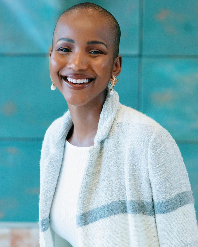 Người đẹp Nam Phi tỏa sáng trong khoảnh khắc đời thường.