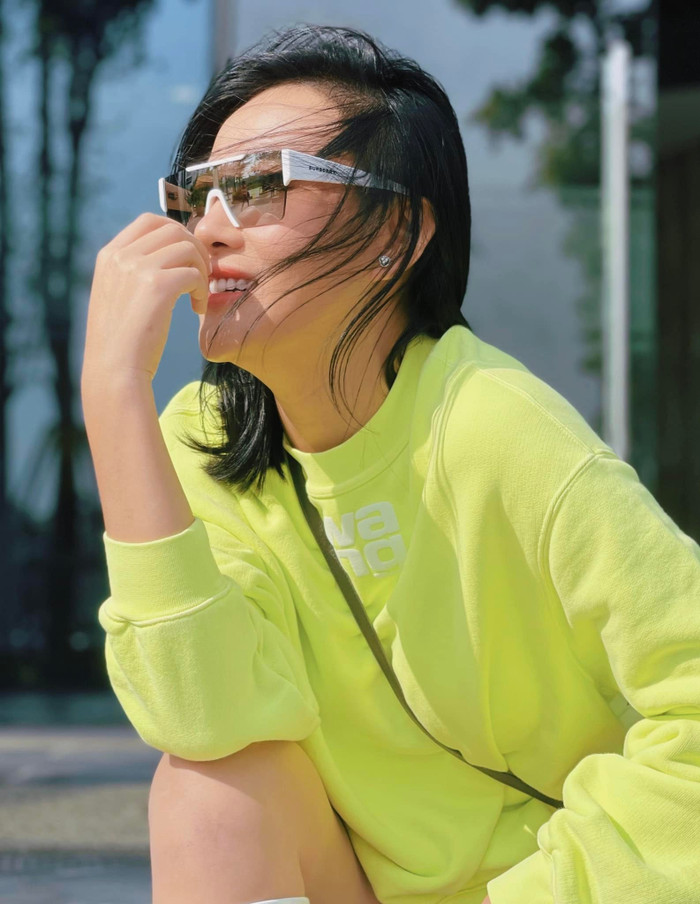 Chiếc kính hiệu giúp set đồ thêm điểm nhấn