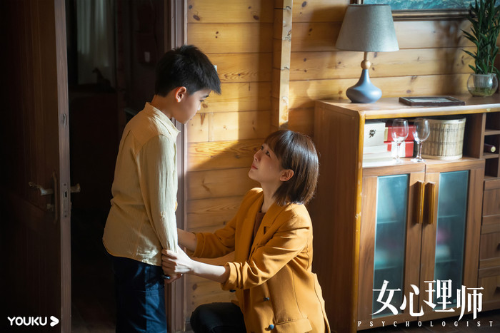 Diễn xuất của Dương Tử thay đổi 'vi diệu' thế nào trong 'Nữ bác sĩ tâm lý'? Ảnh 14