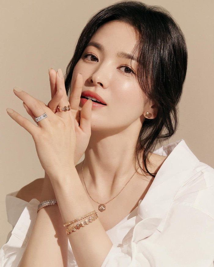 Song Hye Kyo và Jun Ji Hyun là hai mỹ nhân được trả cát xê cao nhất Kbiz: Nhìn con số mà choáng! Ảnh 5