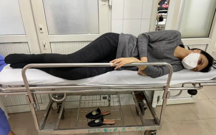 Vụ Khả Trang tố bị chồng bạo hành, giam lỏng: Lực lượng chức năng đưa người mẫu đi giám định thương tích Ảnh 2