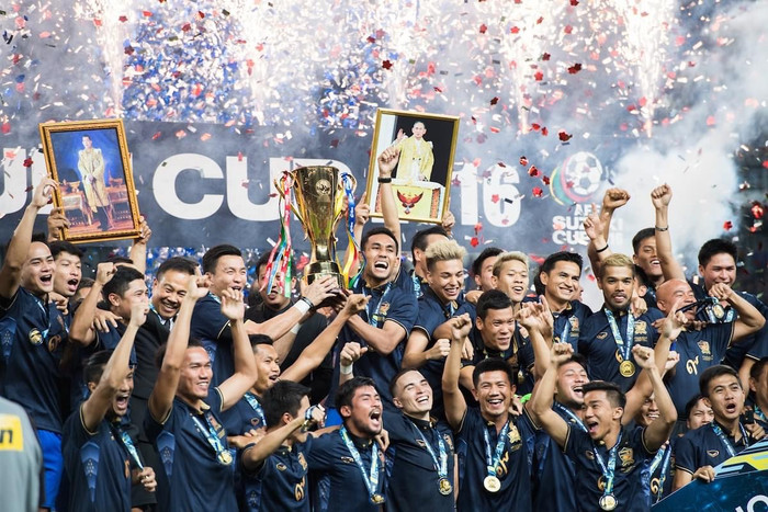 Tuyển Thái Lan mạnh hơn Việt Nam ở AFF Cup 2020: Ông Park có giữ được Cup? Ảnh 1