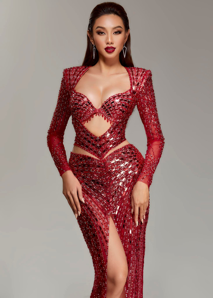 'Nữ hoàng cut-out' Miss Grand 2021 Thùy Tiên: Đầu tư kỹ lưỡng, chiến thuật bài bản để đạt đỉnh vinh quang Ảnh 16