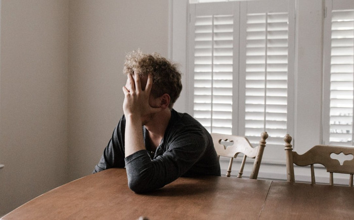 Ra ngoài 'bóc bánh trả tiền' thì được 'em gái' khuyên đi khám, ông bác không ngờ đang mắc bệnh này Ảnh 2