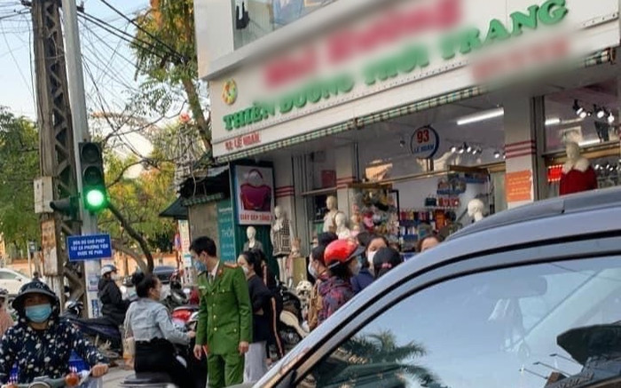 Vụ cô gái bị đánh, cắt áo ngực vì nghi trộm váy: Khởi tố vụ án hình sự và lời khai phẫn nộ Ảnh 2