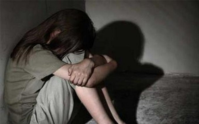 Nghệ An: Một thầy giáo tiểu học bị bắt để điều tra về hành vi dâm ô Ảnh 2