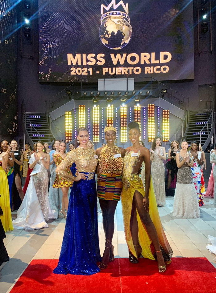Ba thí sinh Puerto Rico, Bờ Biển Ngà, Cameroon được đánh giá cao nhất tại phần thi Top Model.