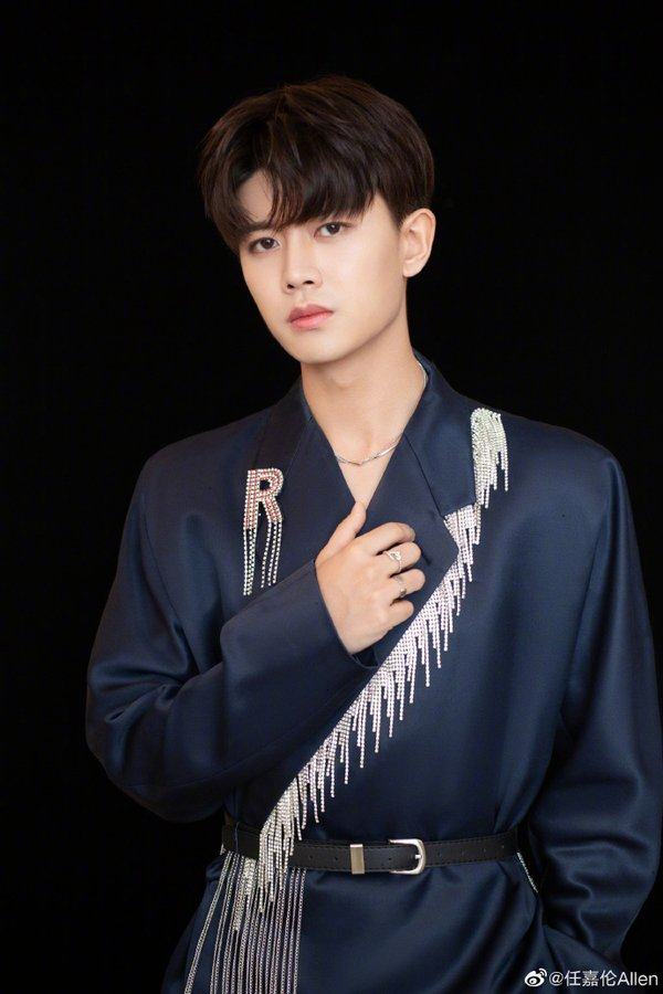 Nhậm Gia Luân được đánh giá cao về vũ đạo.